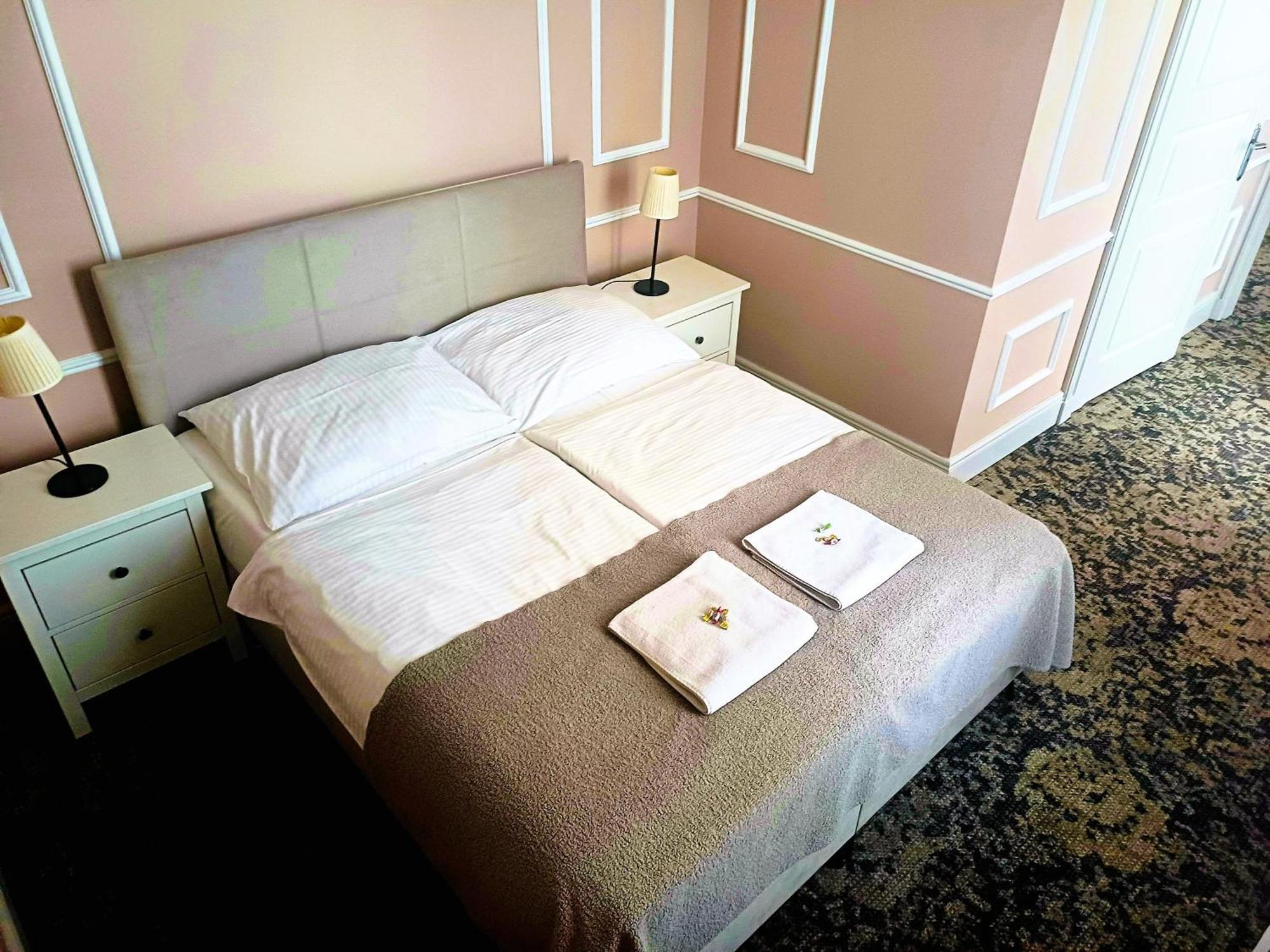 Aparthotel Platinum Apartamenty Inowrocław Eksteriør bilde